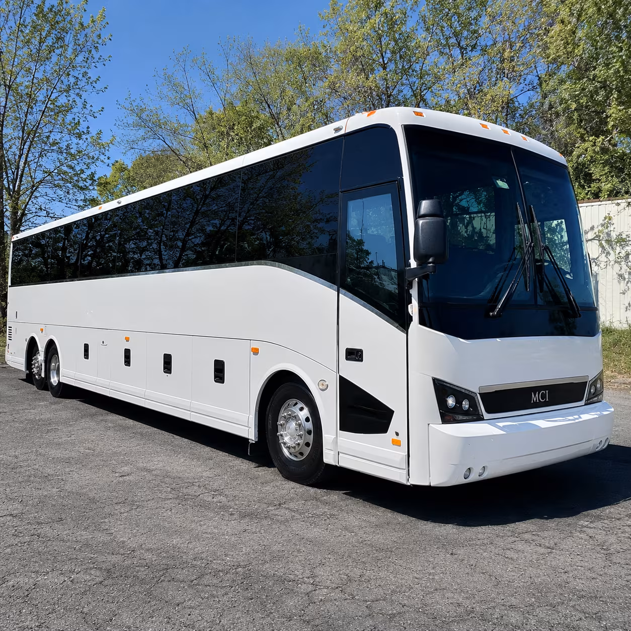 airport and hotel shuttle buses for north miami corporate groups