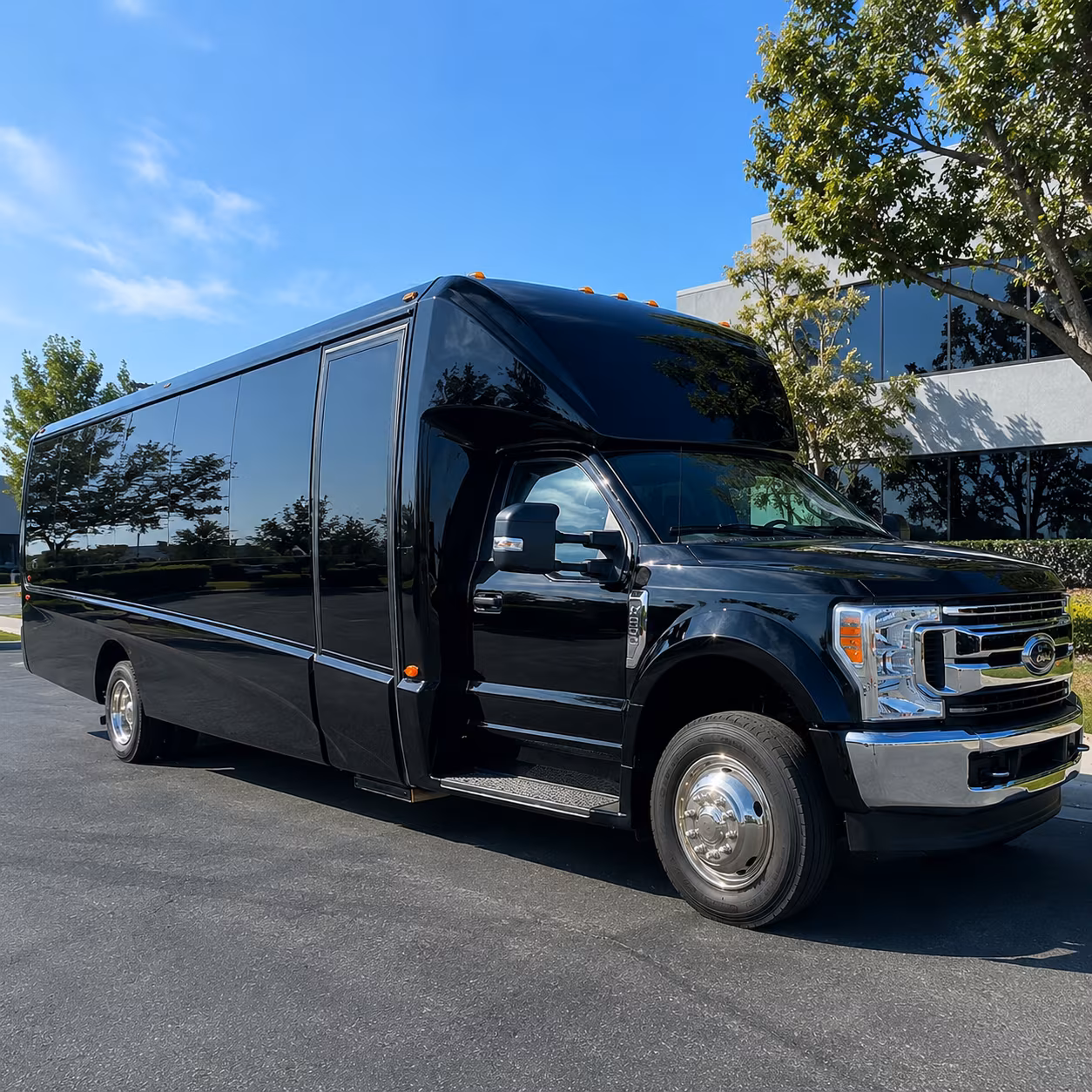 charter buses for north miami prom groups heading to miami beach