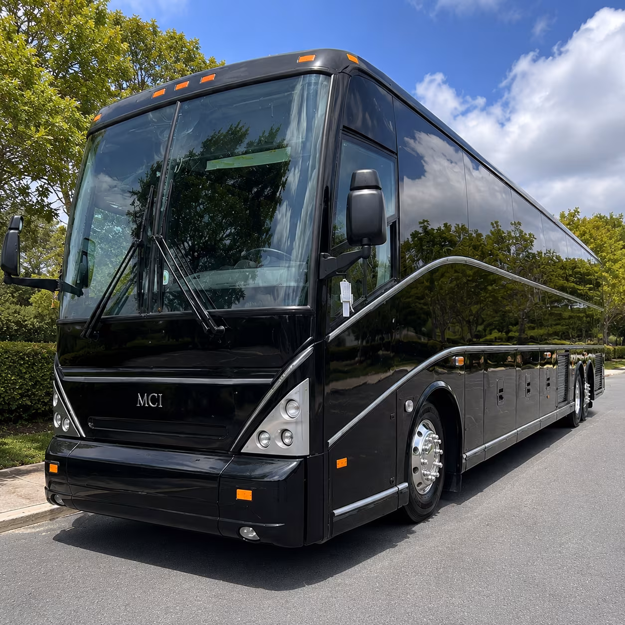 north miami charter buses