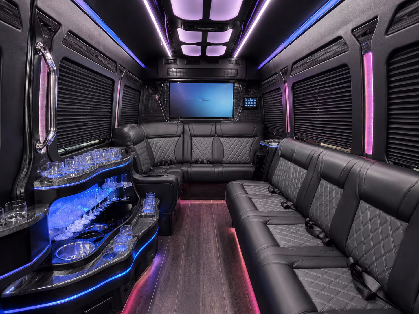 shuttle buses to fpl solar amphitheater and outdoor festival venues